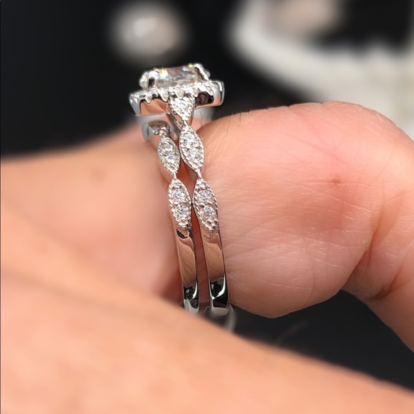 Moissanite ring set with certificate - Picture 3 of 16